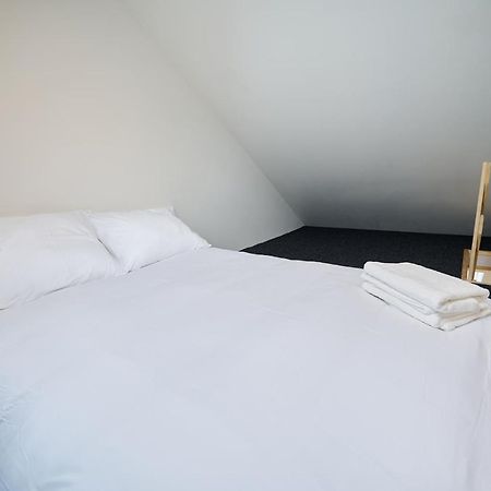 Living Home - Guest House Брюссель Екстер'єр фото